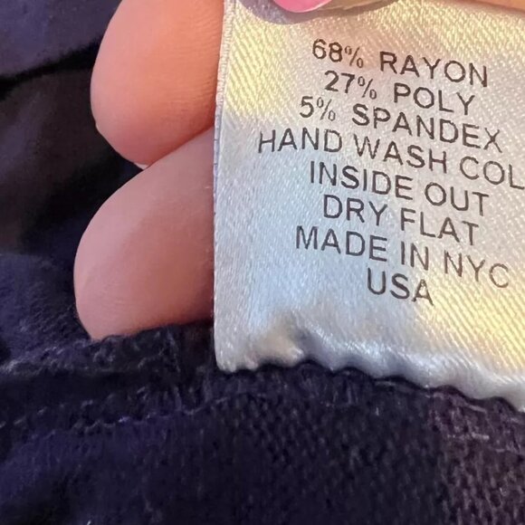 Women's MOMO Fashion Sweater Top Size Small NWT - Picture 4 of 6